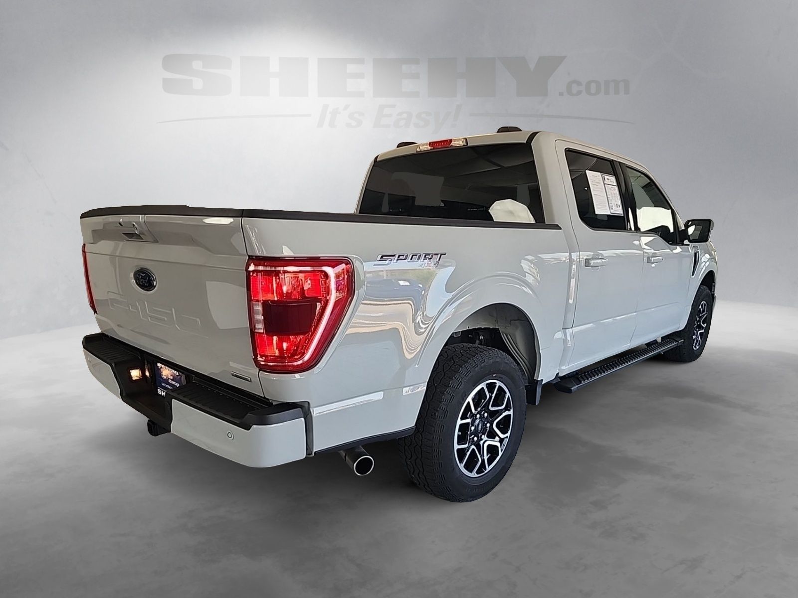 Certified Used 2023 Avalanche Ford XLT image 14