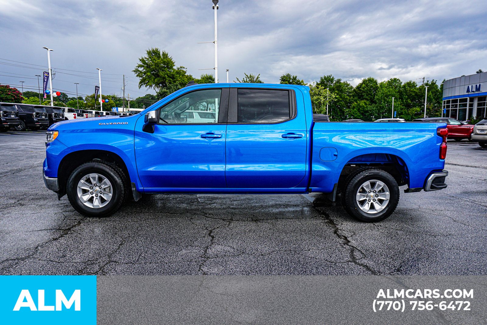 Used 2025 Blue Chevrolet LT image 9