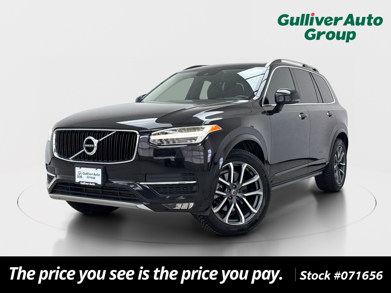 2016 Volvo XC90 T6 AWD Momentum's photo