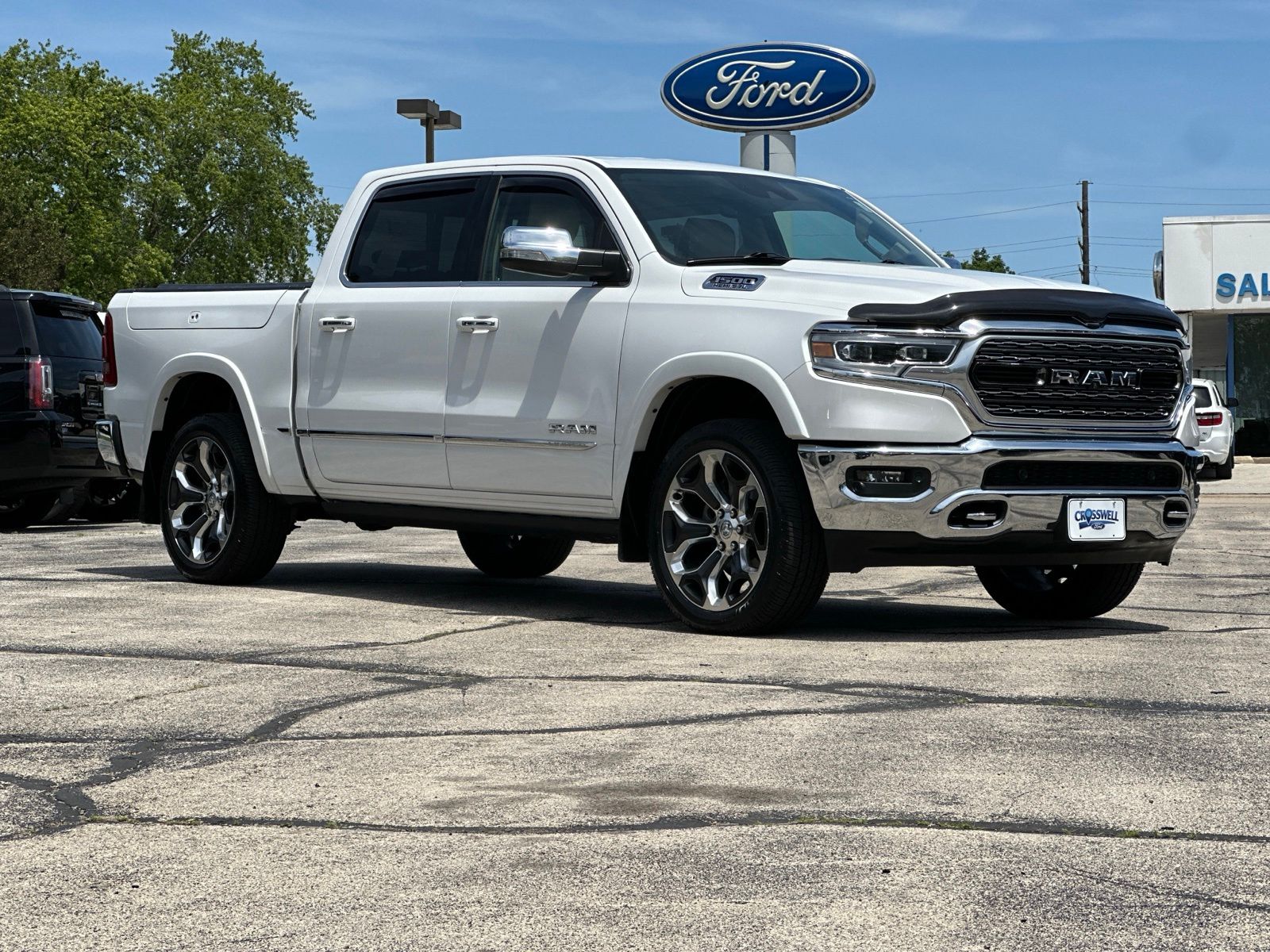 2020 RAM 1500 Limited 4x4 Crew Cab 5'7's photo