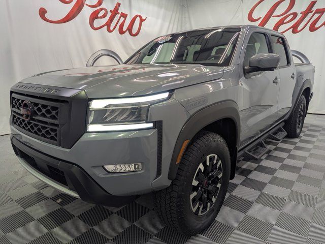 2023 Nissan Frontier PRO-4X Crew Cab 4WD