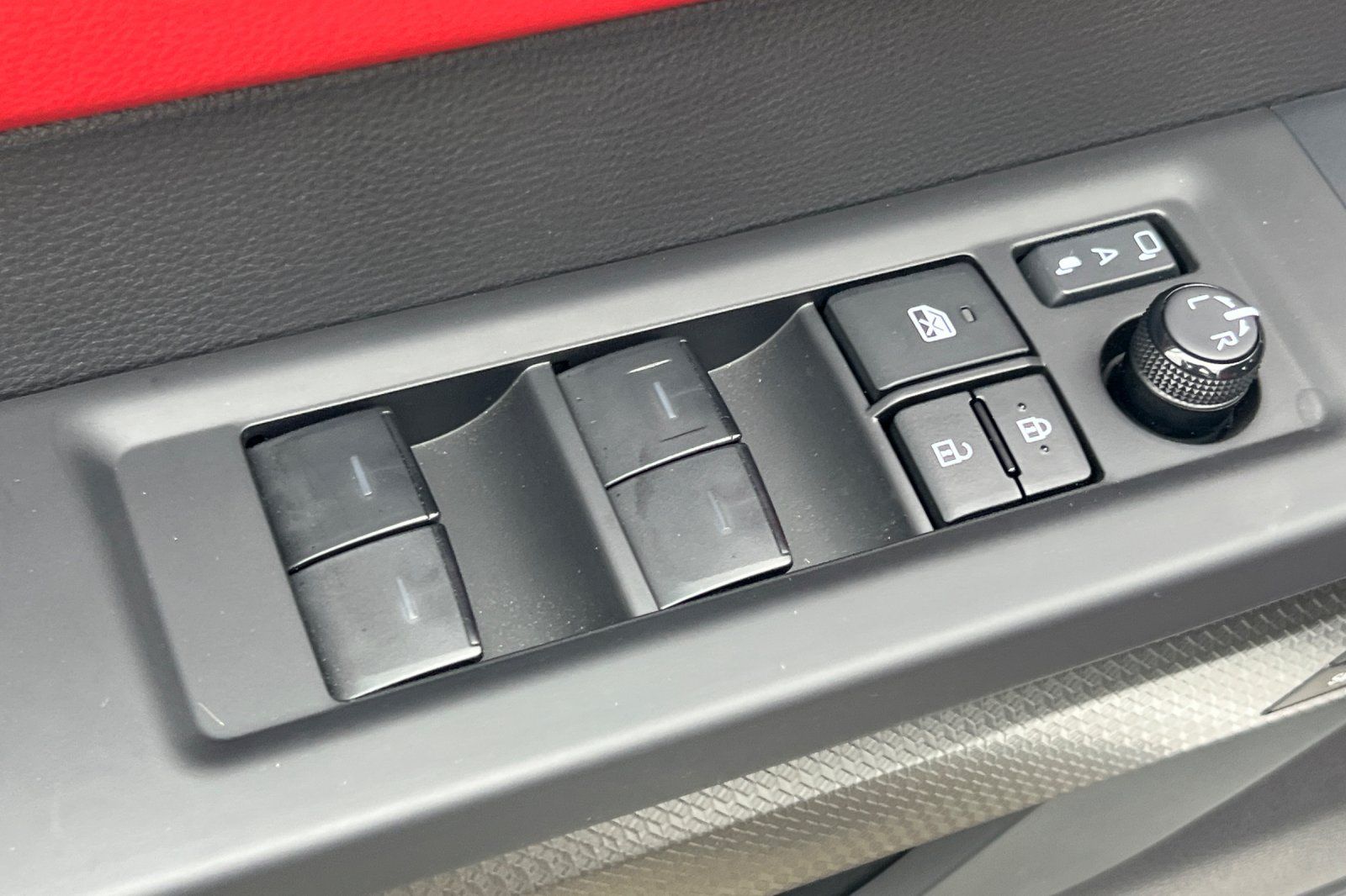 2025 Toyota Tundra TRD Pro - Photo 14