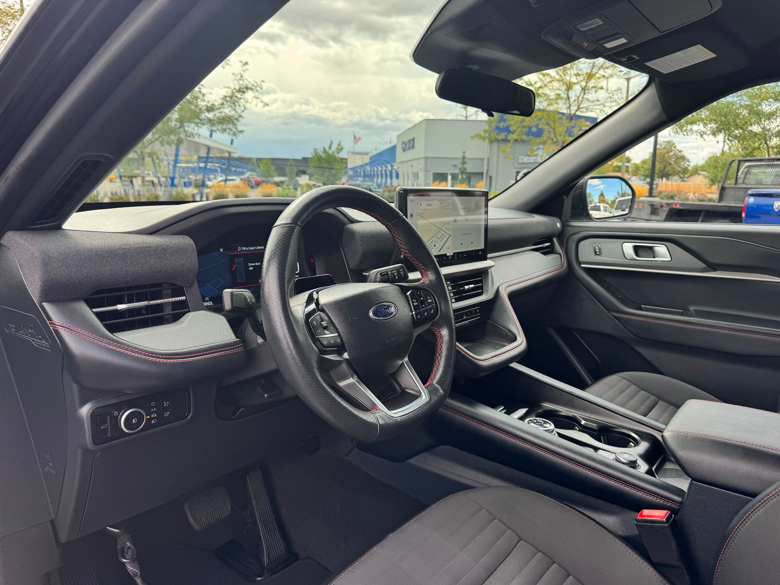 Used 2025 Ford Explorer SUV