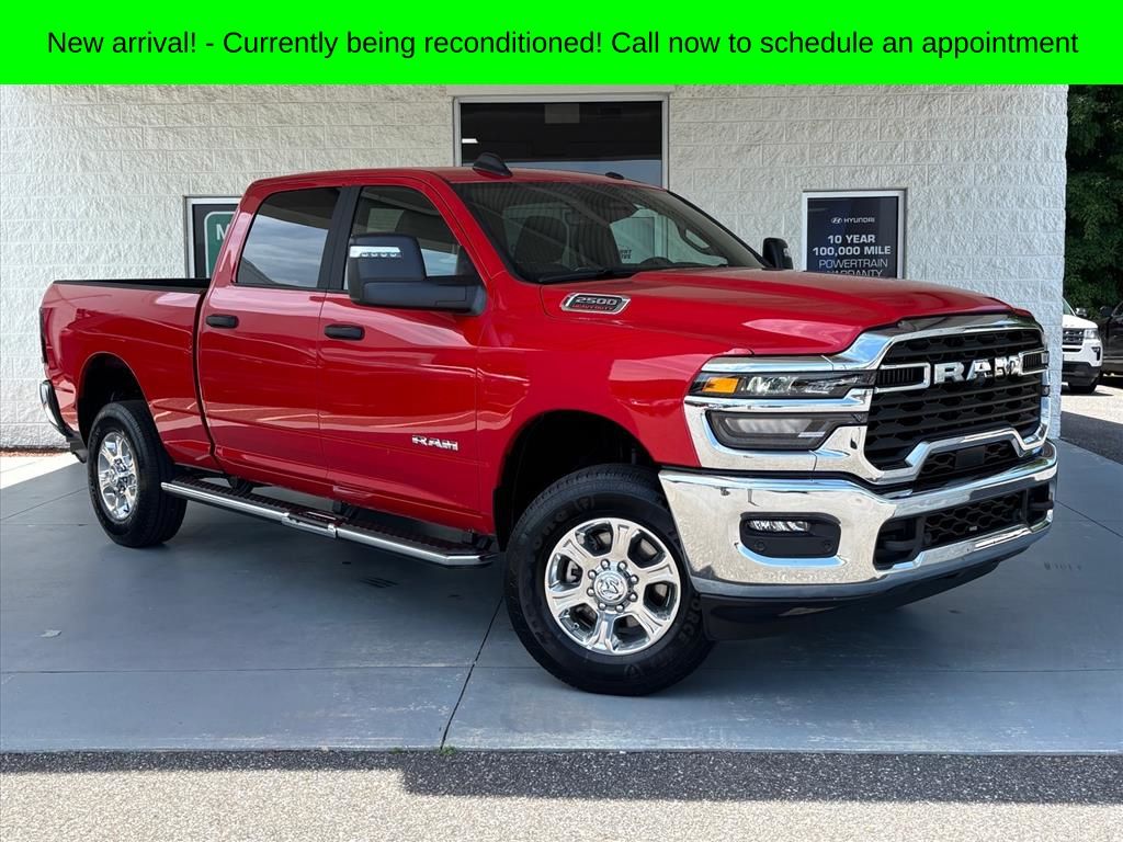 2026 RAM 2500 Big Horn Crew Cab 4WD