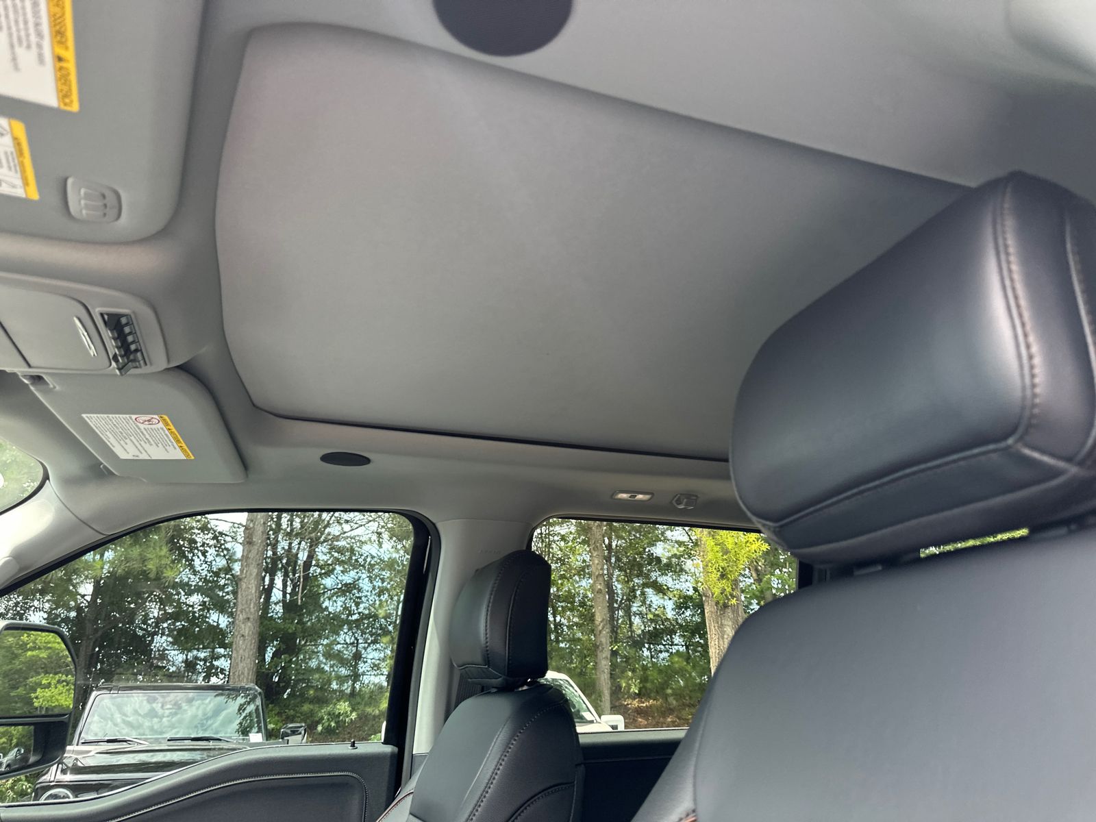 New 2026 Agate Black Metallic Ford F-250® Lariat® image 35