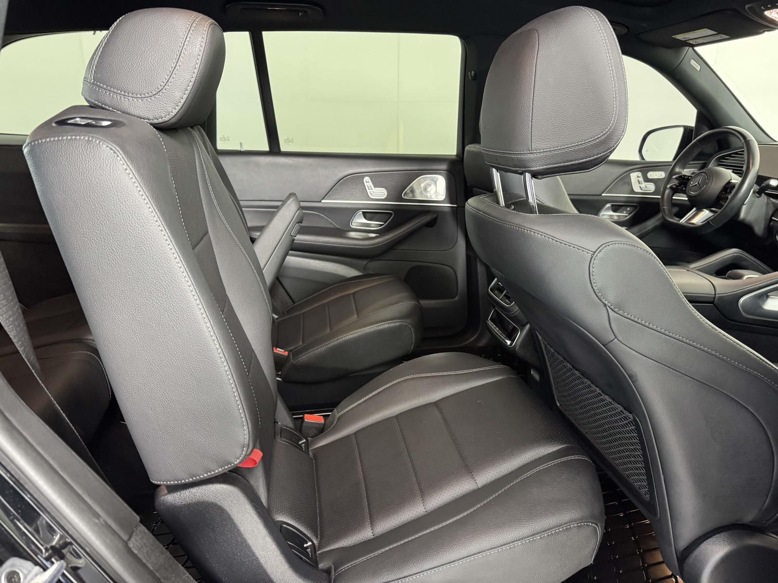 Used 2024 Black Mercedes-Benz GLS 450 image 34