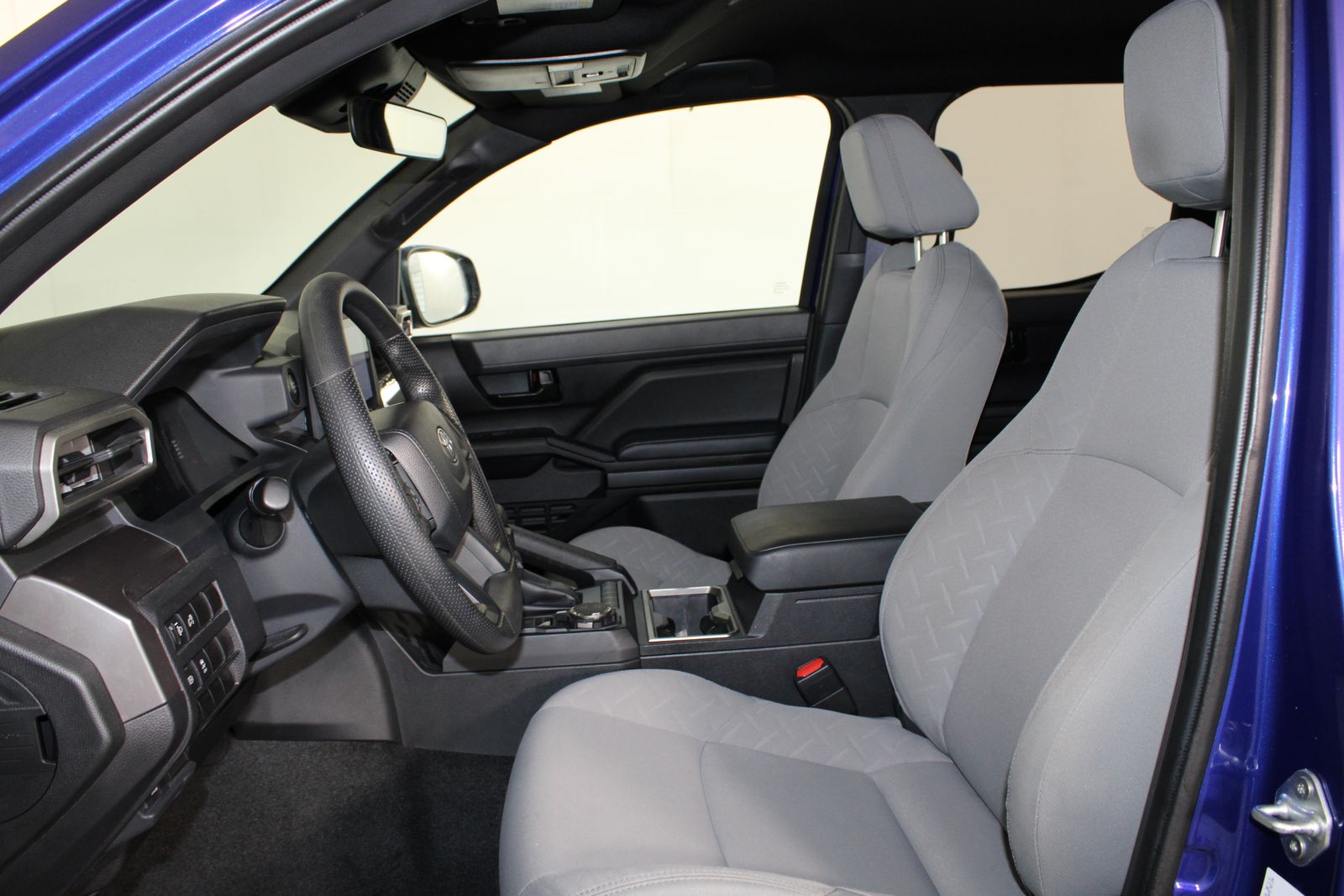 Used 2024 Blue Toyota SR5 image 11