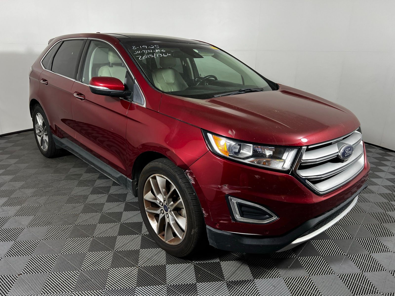 Thumbnail: 2015 Ford Edge - 3