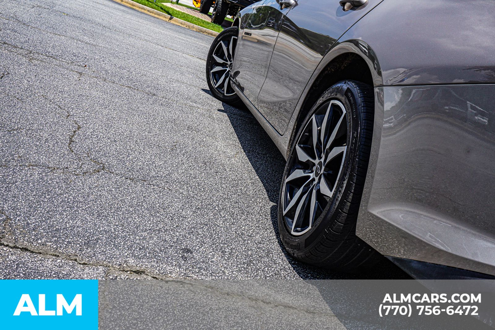 Used 2024 Gray Chevrolet RS image 13