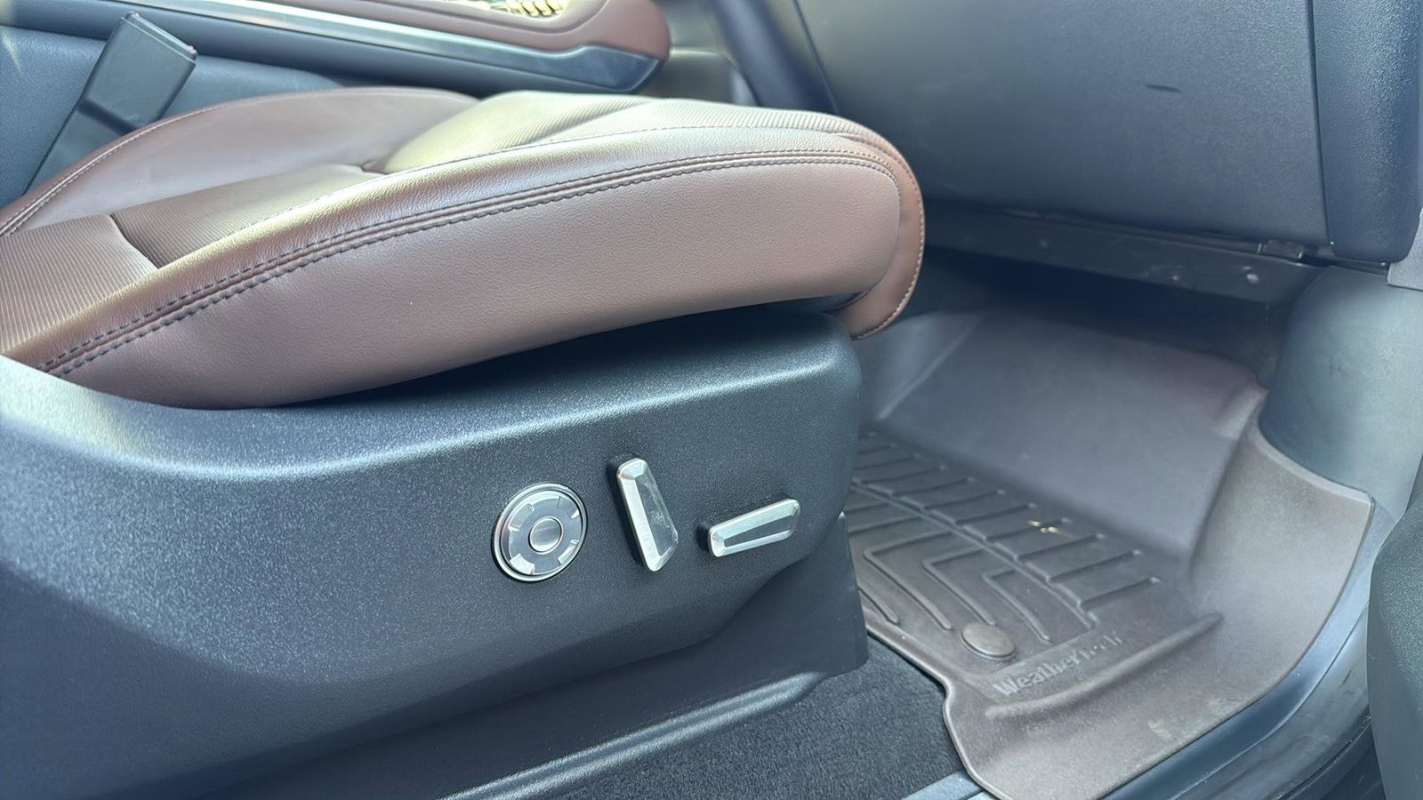 Used Car 2025 Lincoln Navigator  Reserve For Sale Under $90,000 In Austin, Texas