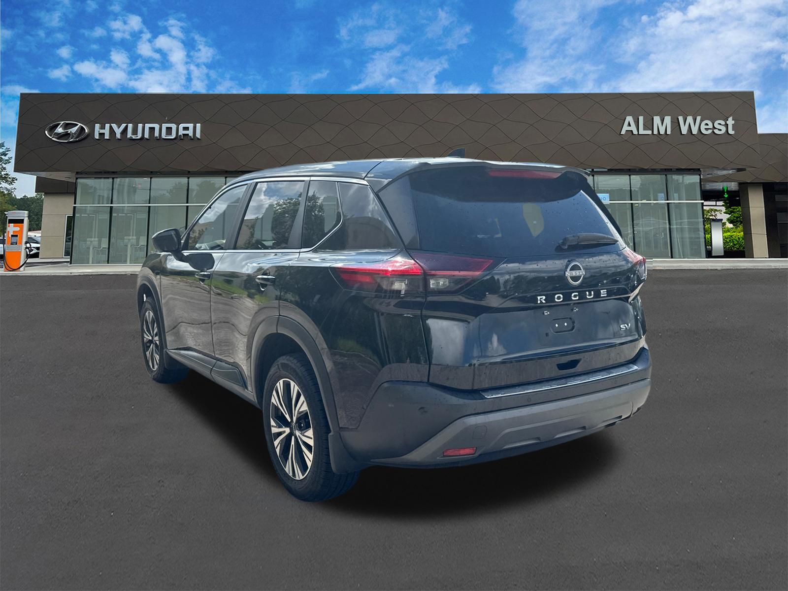 Used 2023 Black Nissan SV image 7