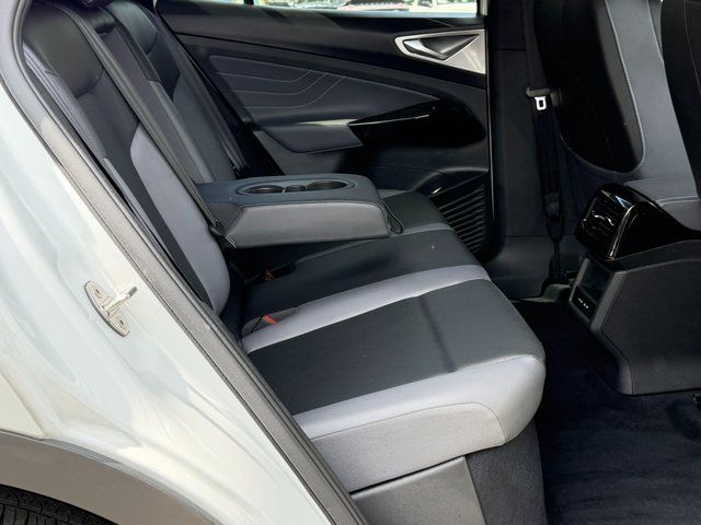 Used 2024 White Volkswagen S image 7