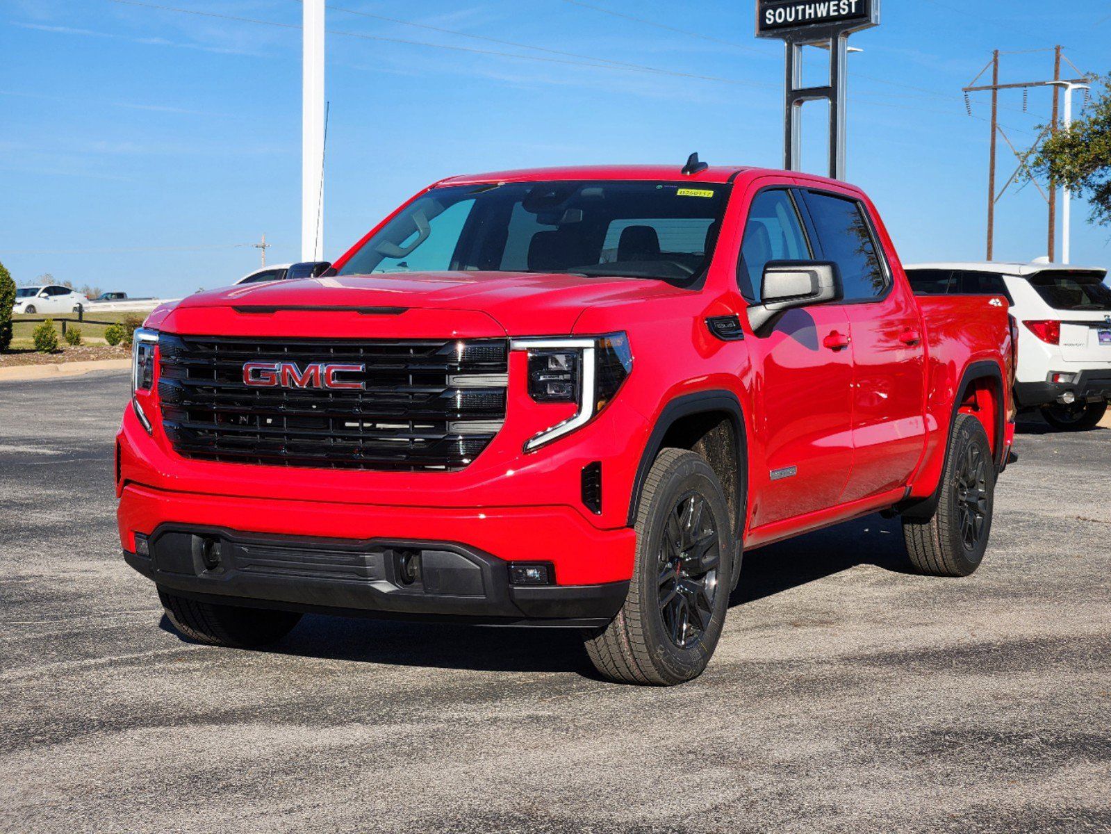 2025 GMC Sierra 1500 Elevation 2