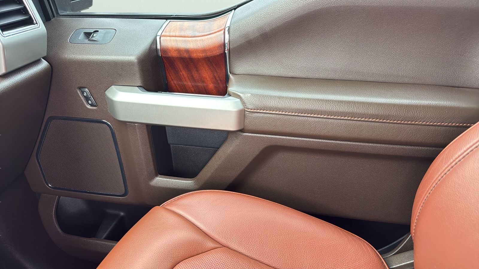 Used Car 2022 Ford F-450sd  King Ranch For Sale Under $70,000 In Austin, Texas