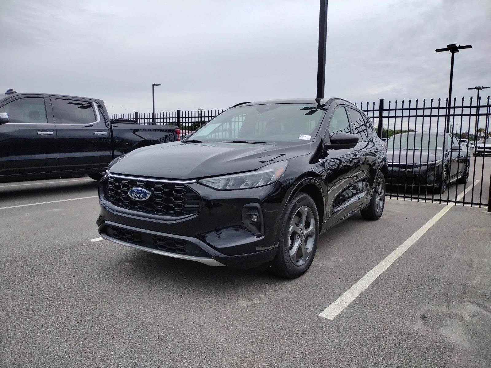 Used 2023 Ford Escape SUV