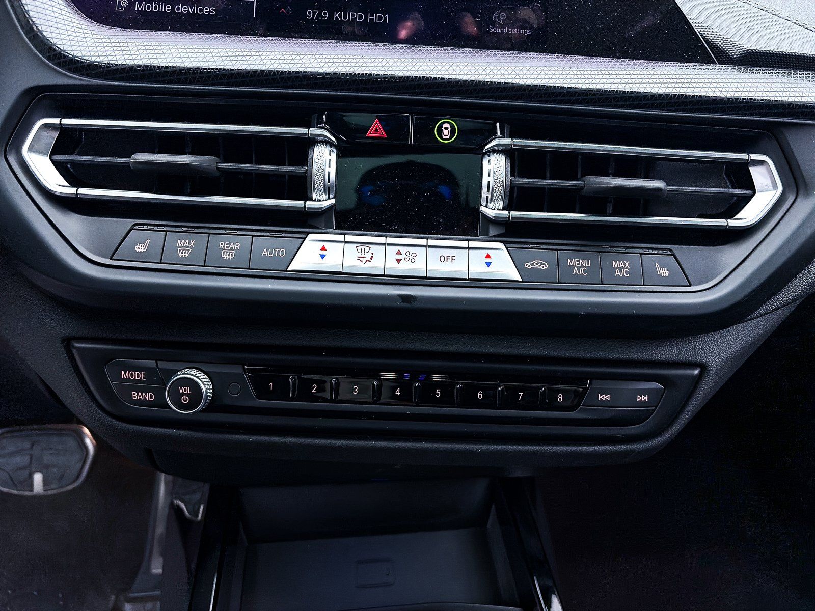 2024 BMW 2 Series M235i - Photo 24