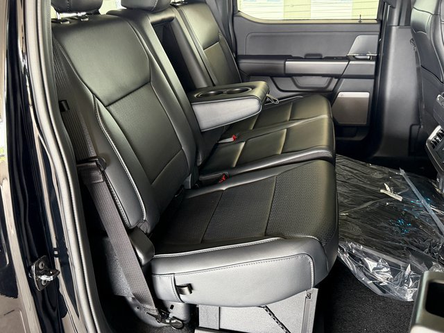 New 2026 Agate Black Metallic Ford Lariat image 13
