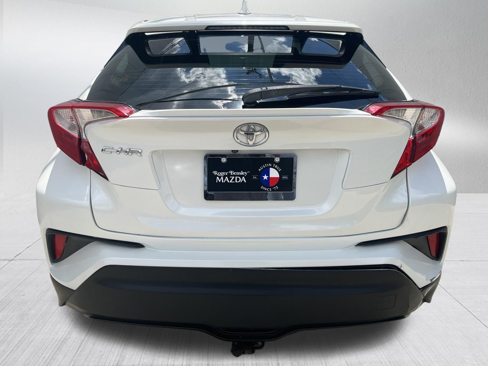 Used Car 2018 Toyota C-hr  Xle For Sale Under $15,000 In Austin, Texas