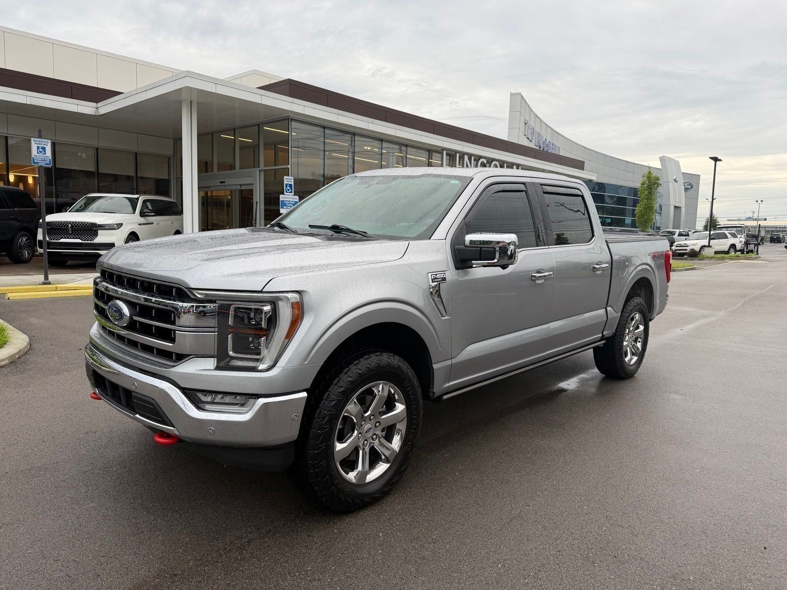 Silver Metallic 2021 Ford F-150 Lariat SuperCrew 4WD Pickup Truck Four-Wheel Drive Automatic