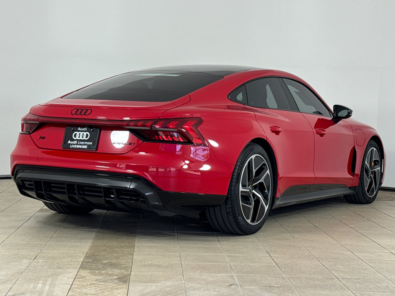 2023 Audi RS e-tron GT Base — foto completa 6 de 28
