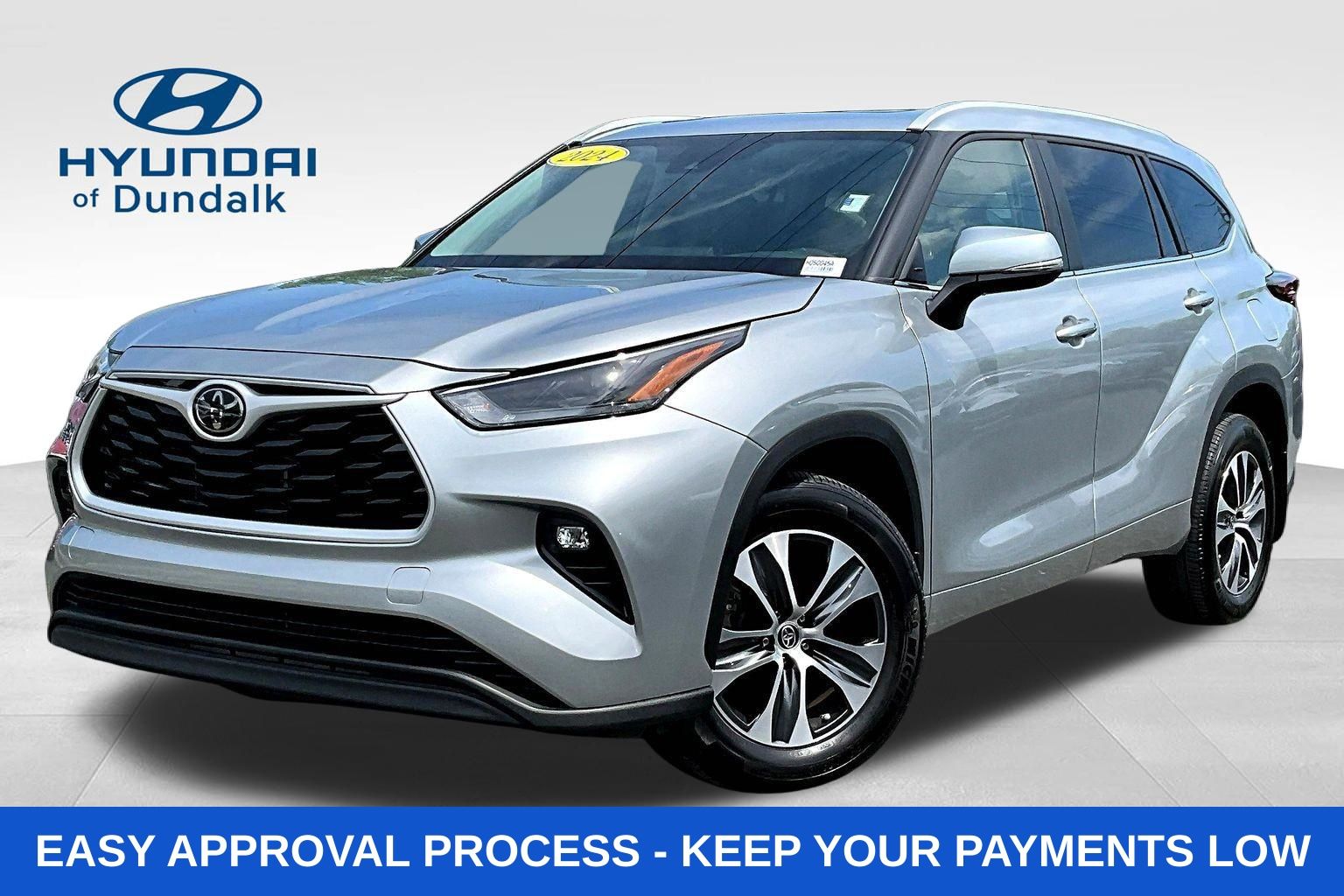 Celestial Silver Metallic 2024 Toyota Highlander SUV / Crossover All-Wheel Drive 8-Speed Automatic
