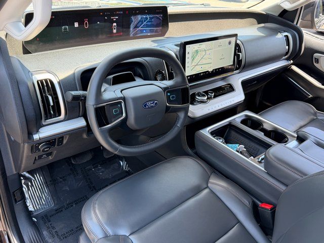Certified Used 2025 Agate Black Metallic Ford Active image 40