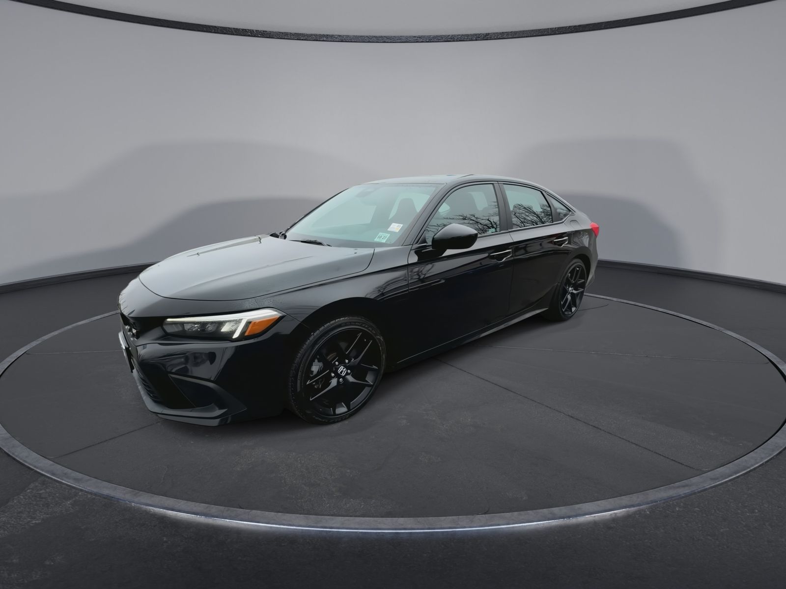 View vehicle photo 4