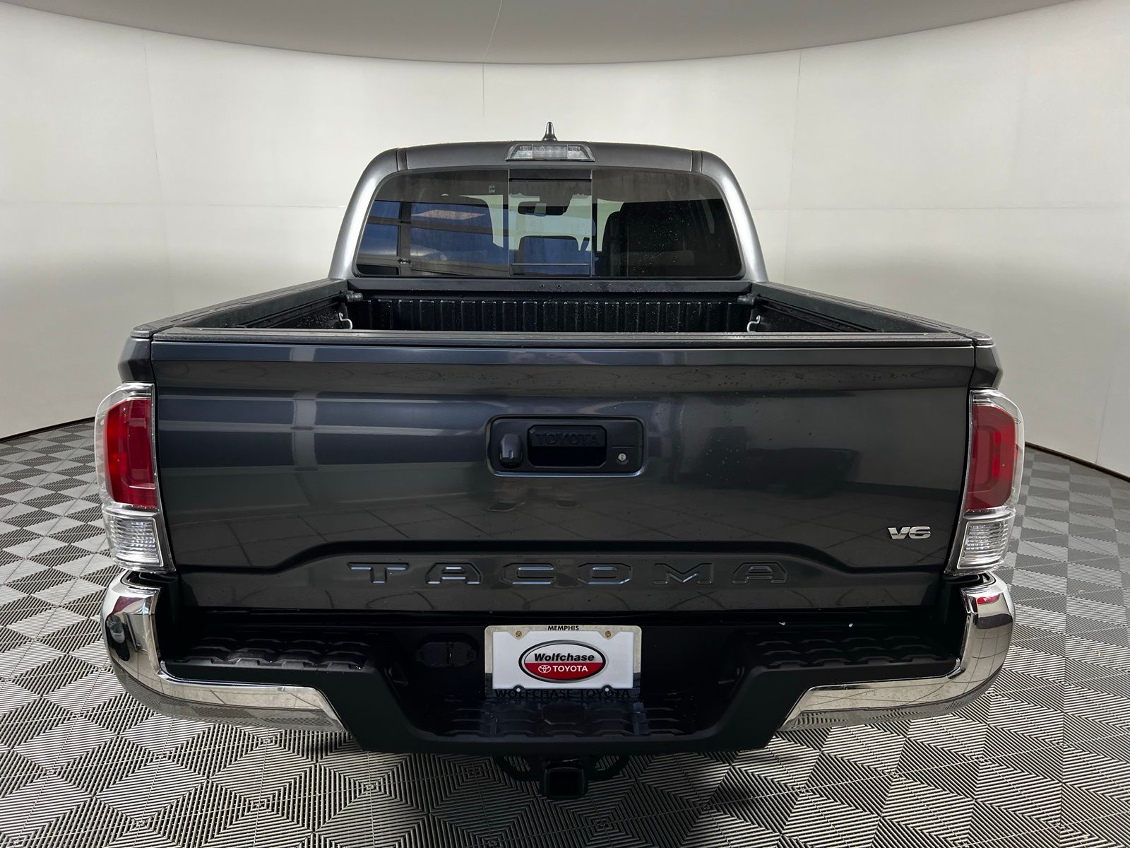 Thumbnail: 2023 Toyota Tacoma - 6