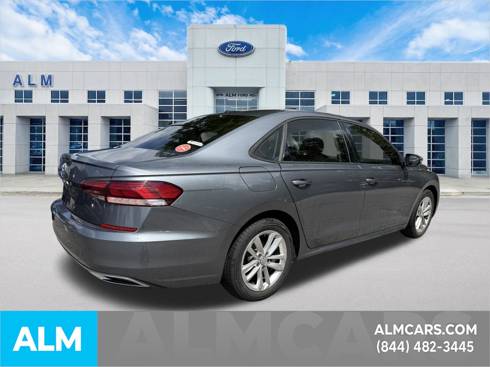 Used 2020 Platinum Gray Metallic Volkswagen 2.0T S image 5