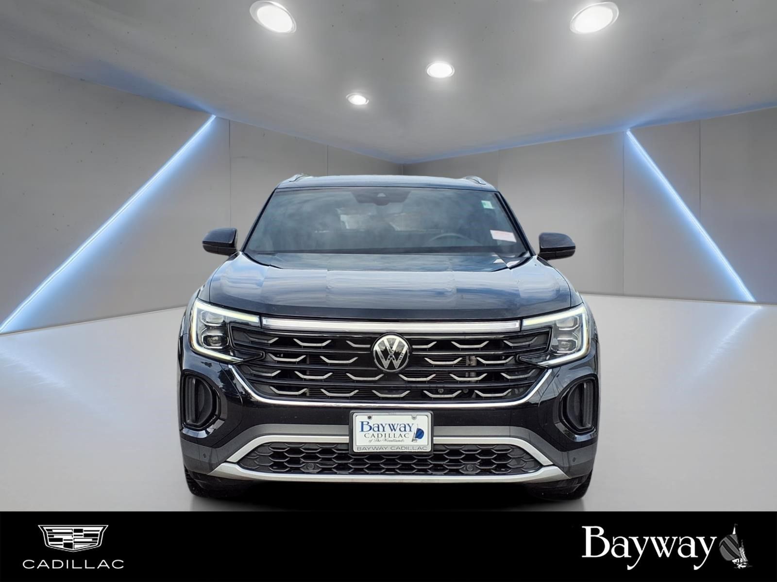 2024 Volkswagen Atlas Cross Sport 2.0T SE w/Technology - 2