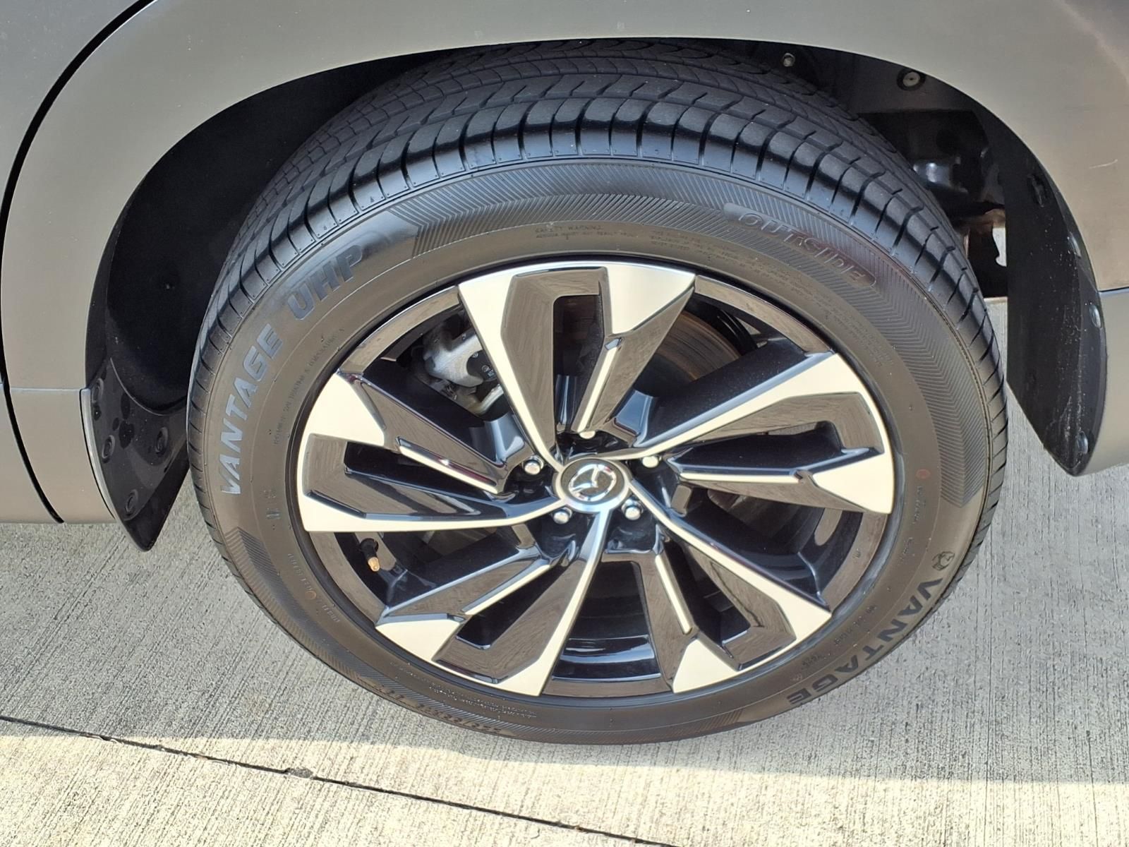 2025 Mazda CX-50 Hybrid Premium Plus - 8