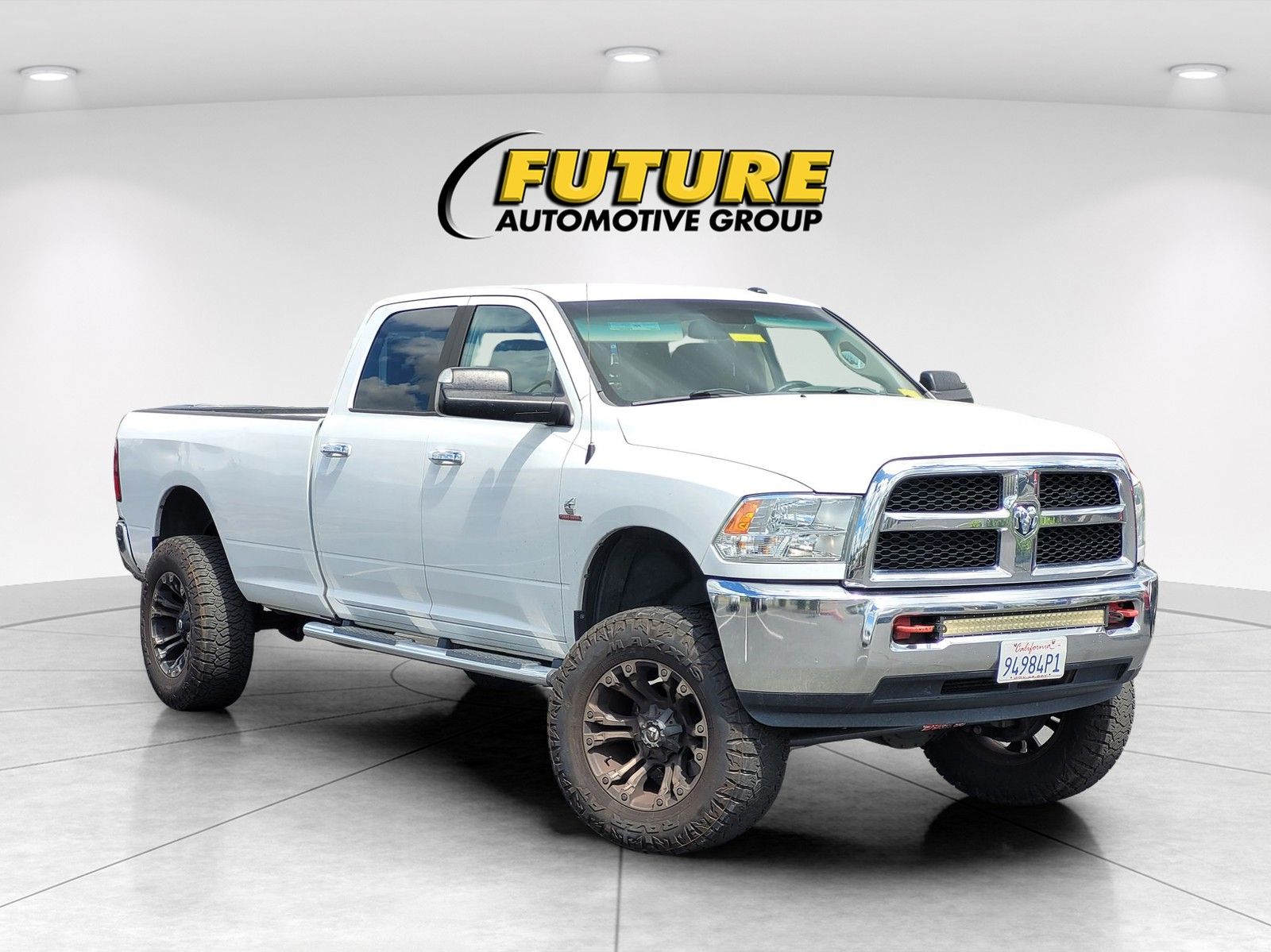 Bright White Clearcoat 2015 RAM 3500 SLT Crew Cab LB 4WD Pickup Truck Four-Wheel Drive 6-Speed Automatic