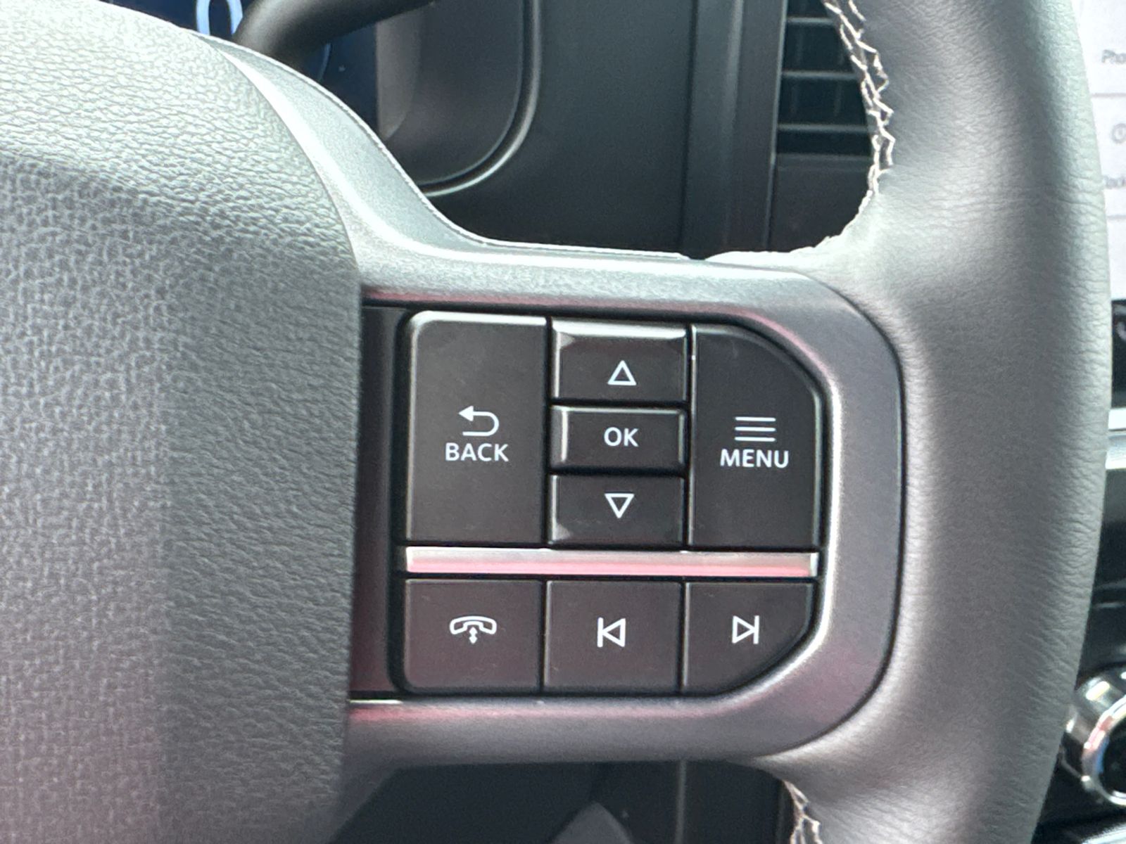 New 2026 Agate Black Metallic Ford F-250® Lariat® image 28