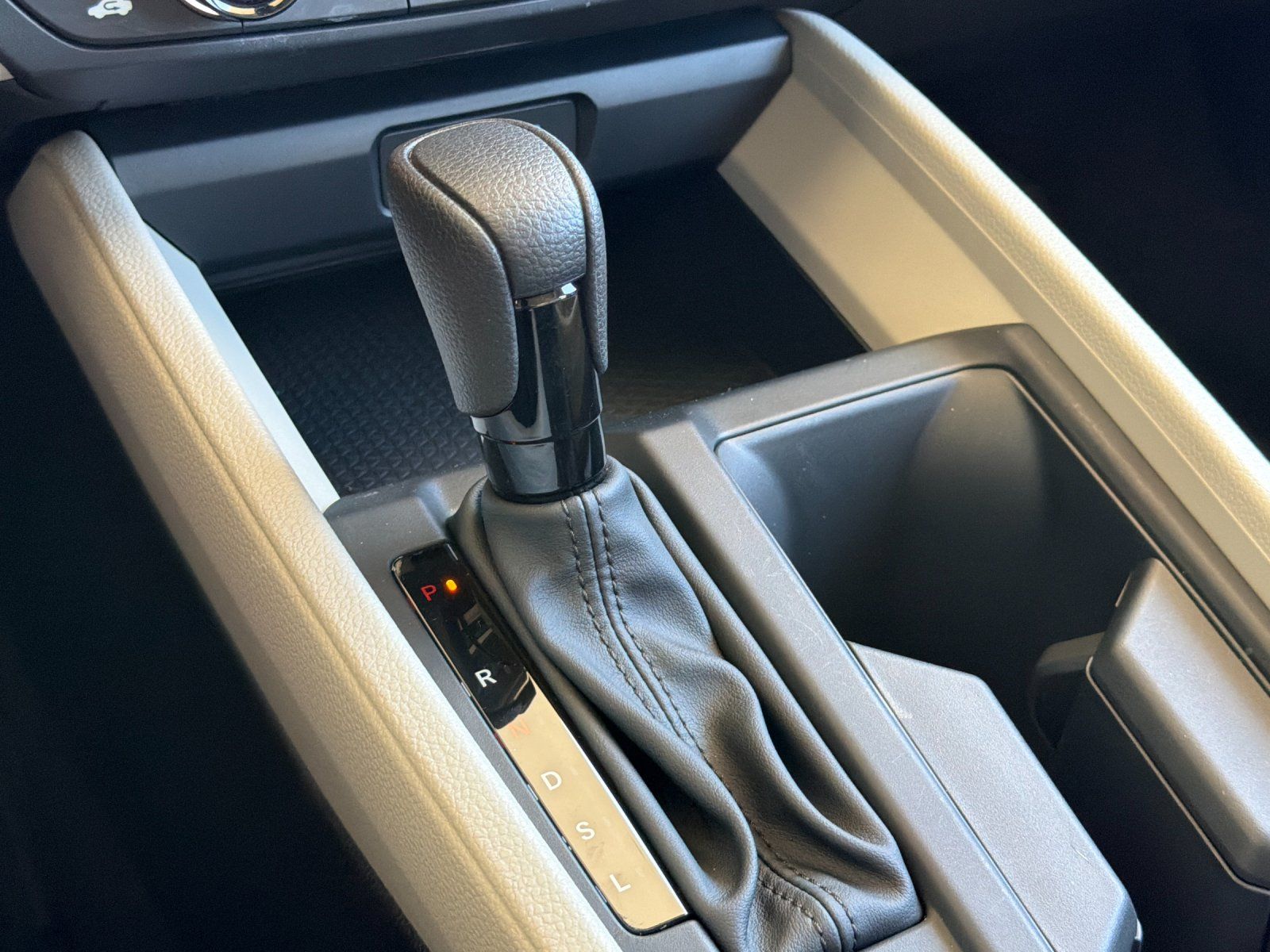 2024 Honda Accord EX — full photo 20 of 27