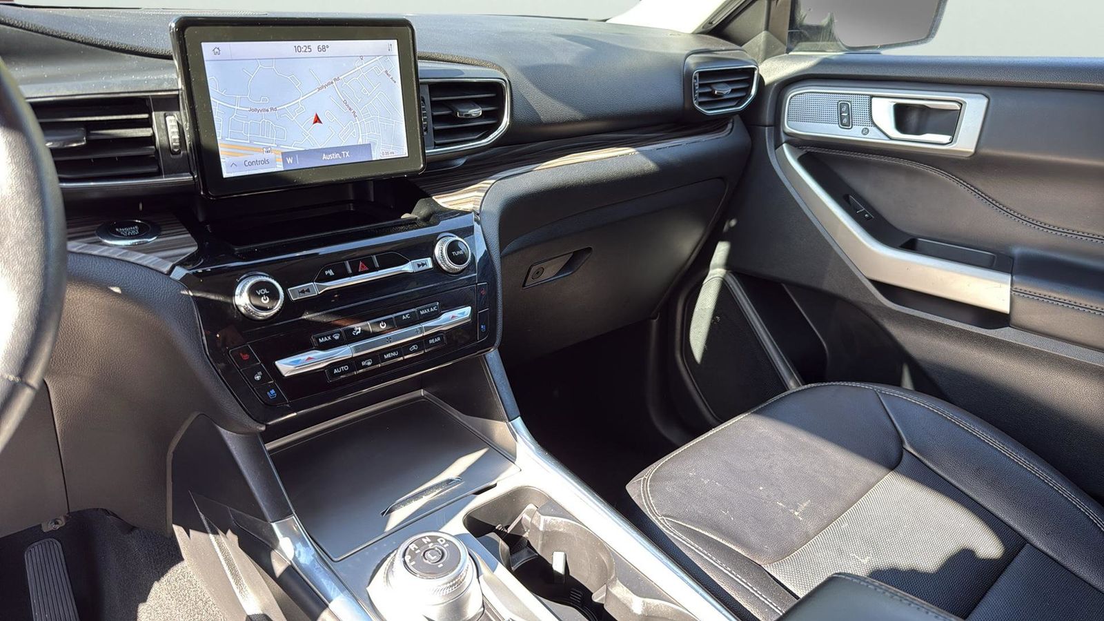 Used Car 2023 Ford Explorer  Limited For Sale Under $35,000 In Austin, Texas