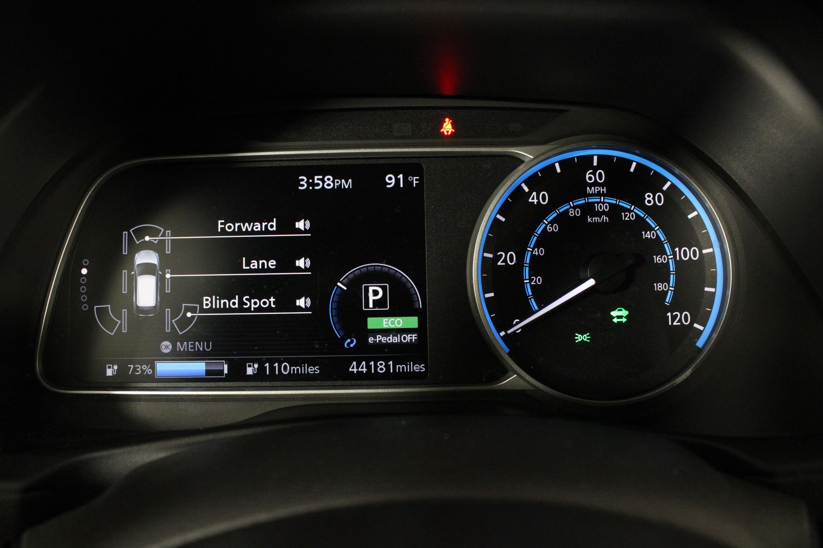 Used 2021 White Nissan SV image 13