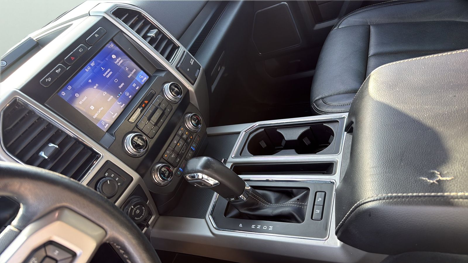 Used 2019 Gray Ford Lariat image 21
