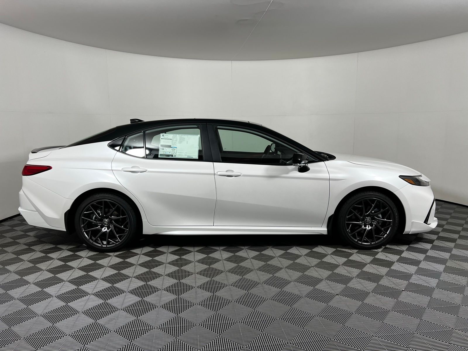 Thumbnail: 2026 Toyota Camry - 4