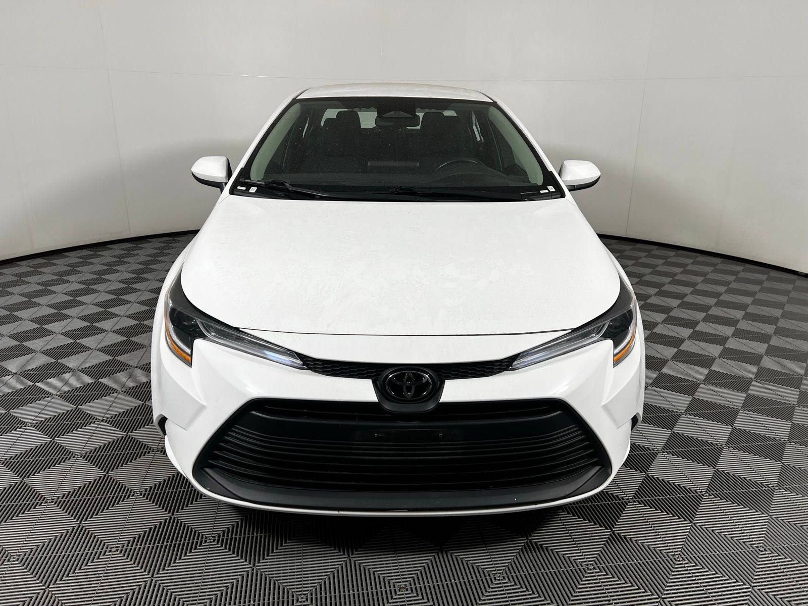2023 Toyota Corolla LE 2