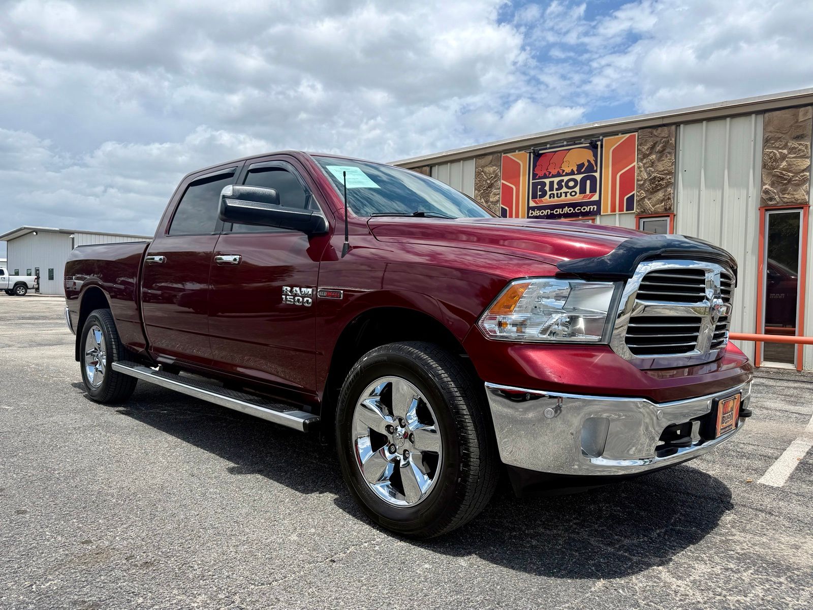 Delmonico Red Pearlcoat 2016 RAM 1500 Pickup Truck Four-Wheel Drive 8-Speed Automatic
