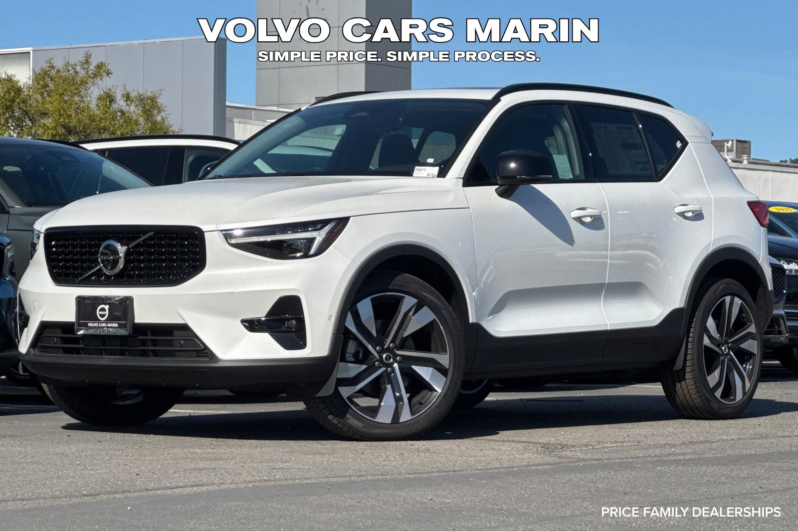 Crystal White 2026 Volvo XC40 SUV / Crossover All-Wheel Drive Automatic