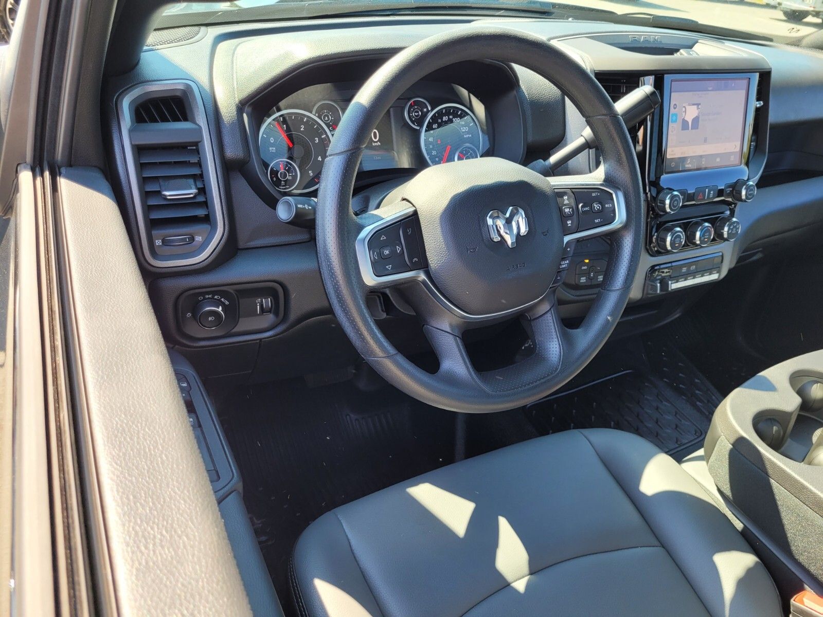 2025 Ram 3500 Tradesman photo 4