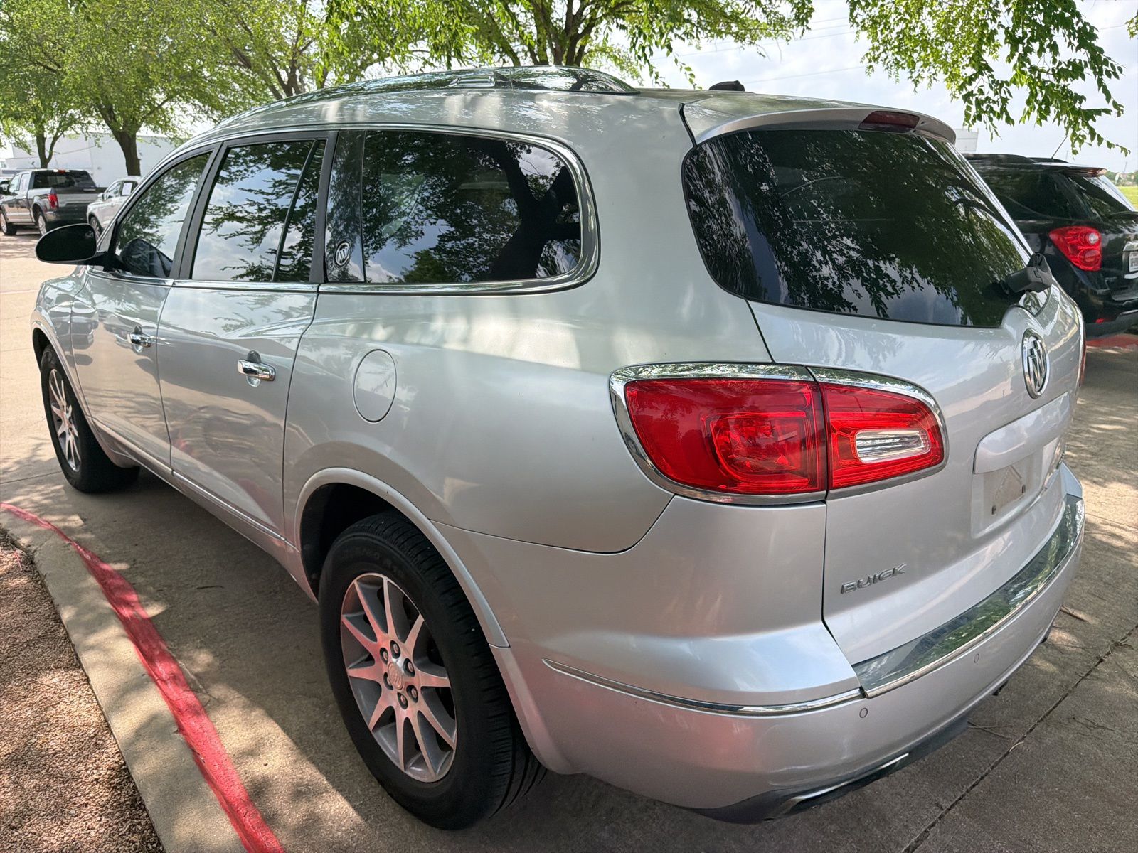 used 2015 Buick Enclave car, priced at $8,990