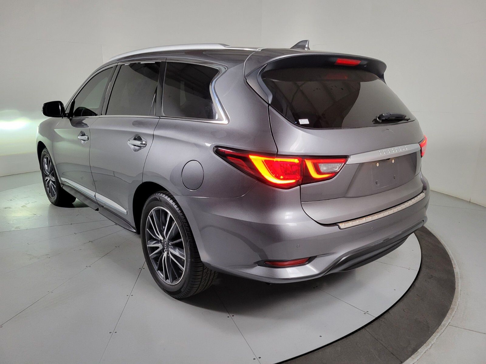 2019 INFINITI QX60 LUXE 5