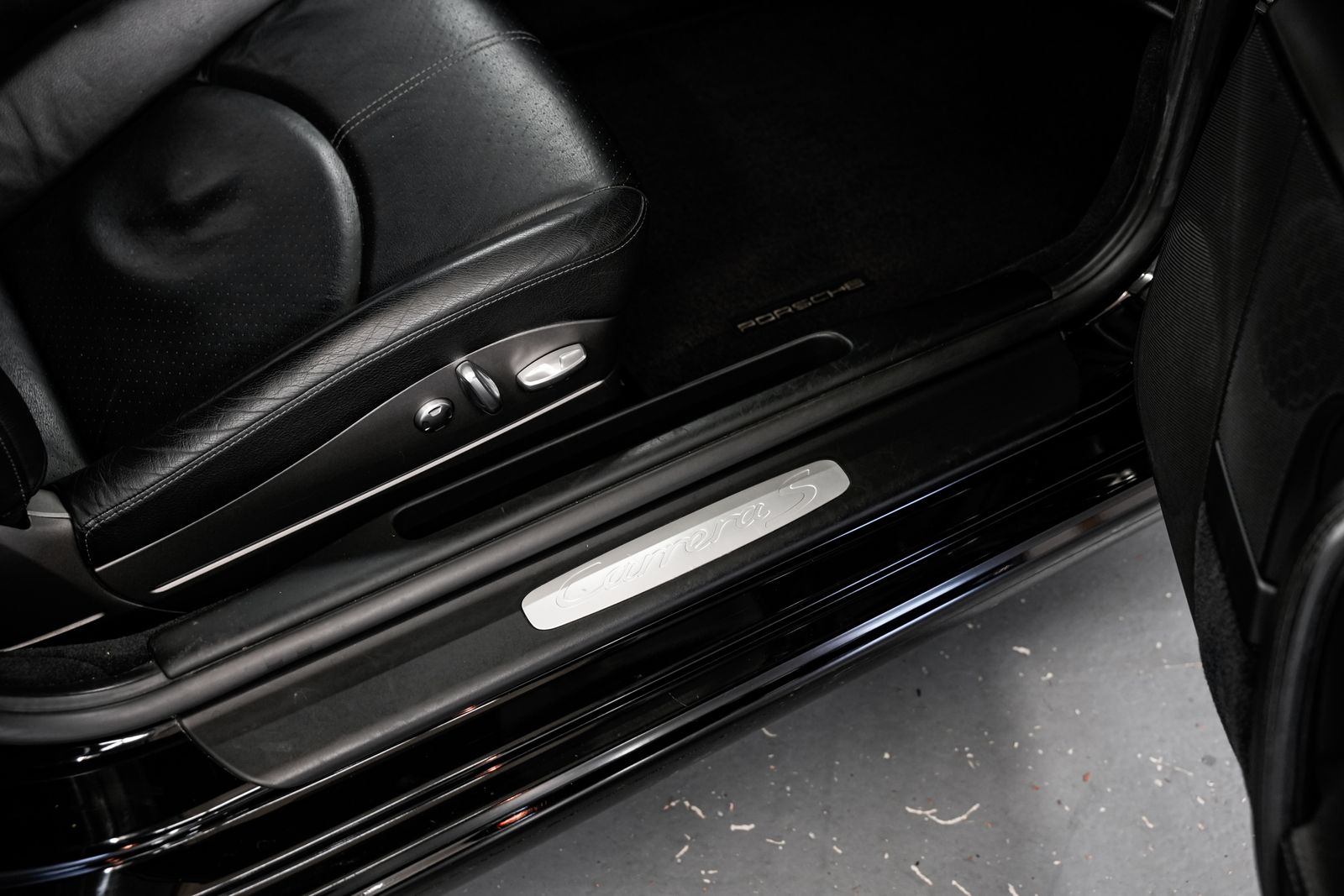 2006 Porsche 911 Carrera S — photo 19
