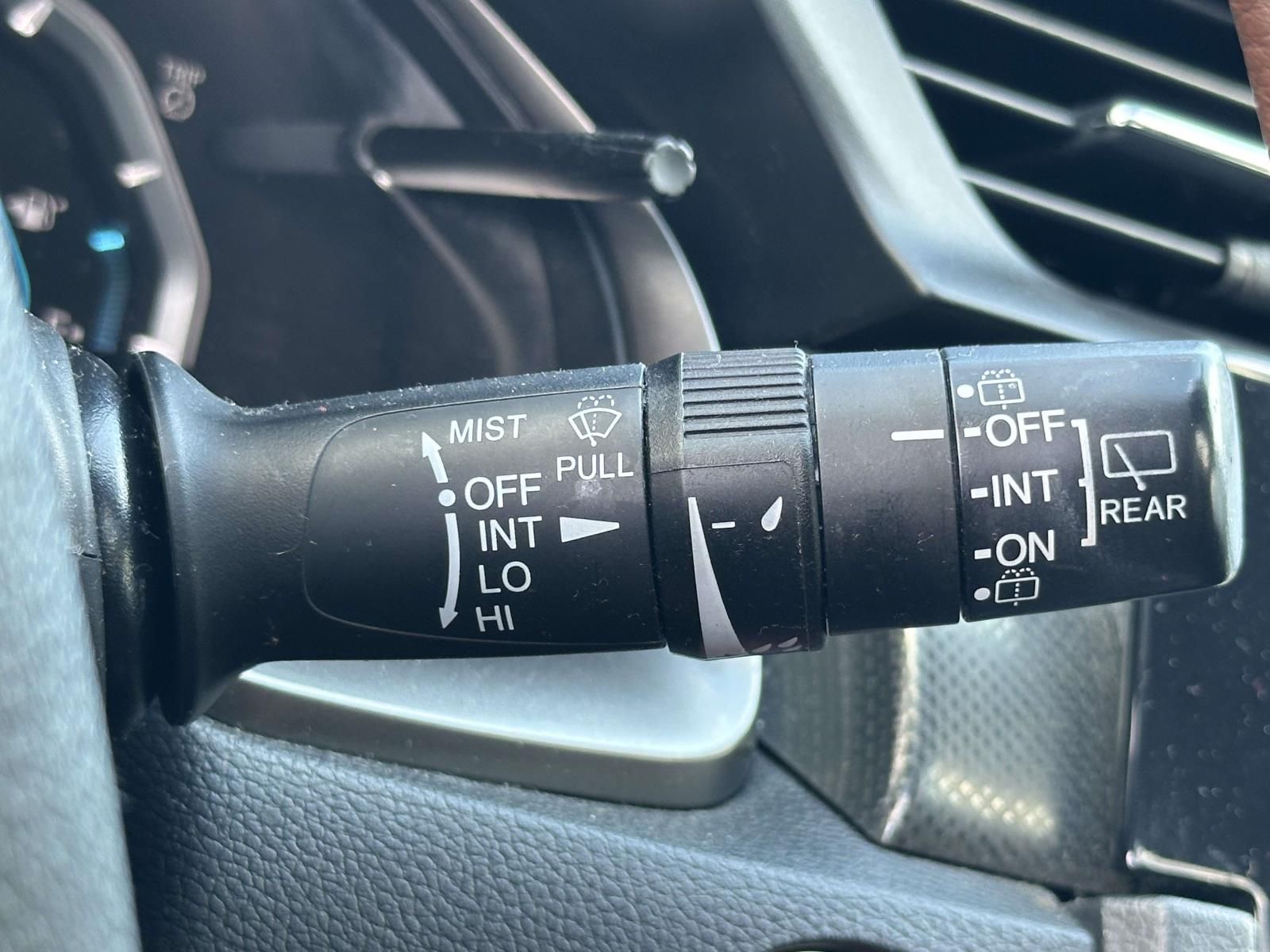Used 2018  Honda EX image 20