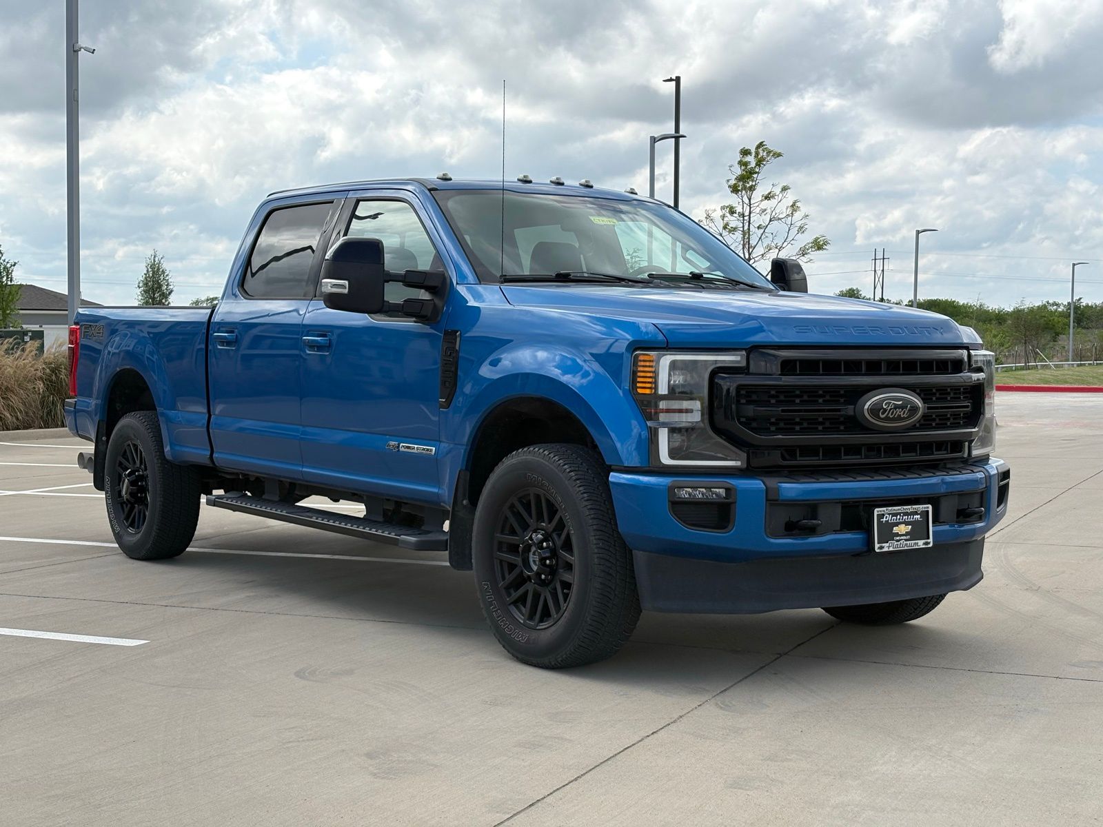 Blue 2020 Ford F-250 Super Duty Lariat Crew Cab 4WD Pickup Truck Four-Wheel Drive Automatic