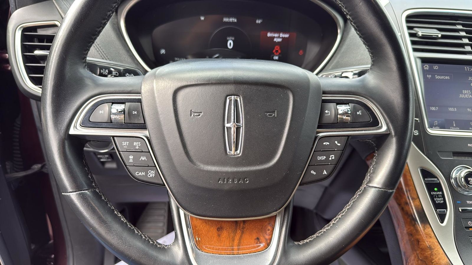 Used Car 2020 Lincoln Nautilus  Reserve For Sale Under $25,000 In Austin, Texas