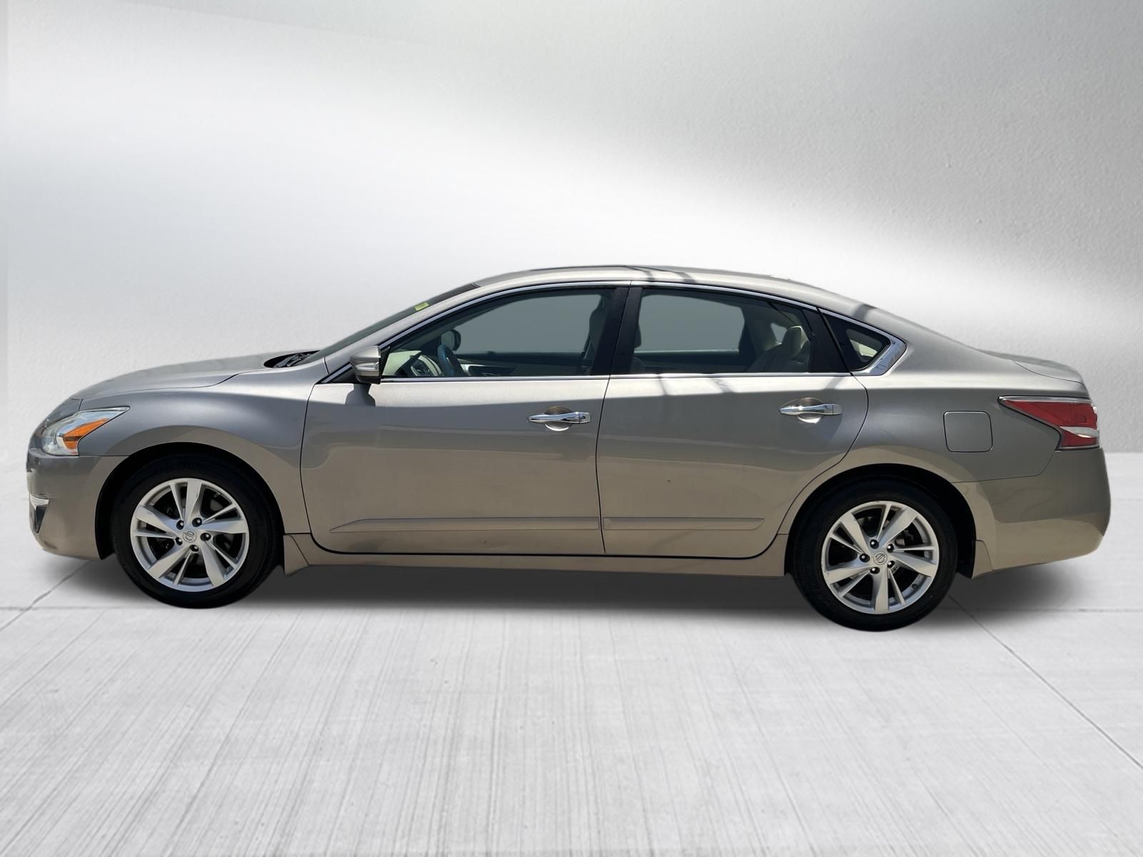 Used Car 2015 Nissan Altima  2.5 Sv For Sale Under $12,000 In Austin, Texas