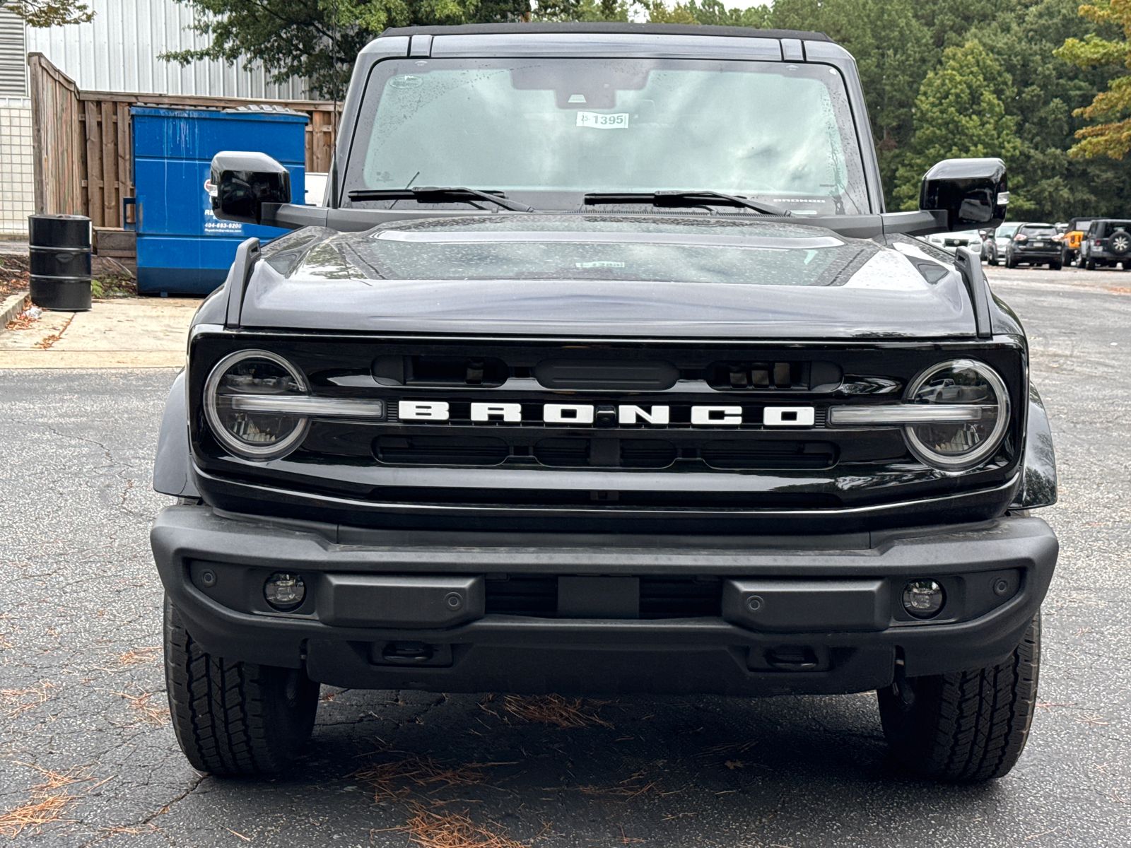 2025 Ford Bronco Outer Banks photo 2